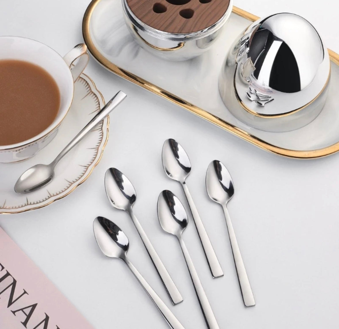 CUILLIÈRES À CAFÉ OEUF