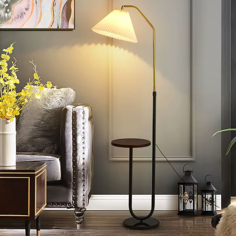TABLE LAMPE