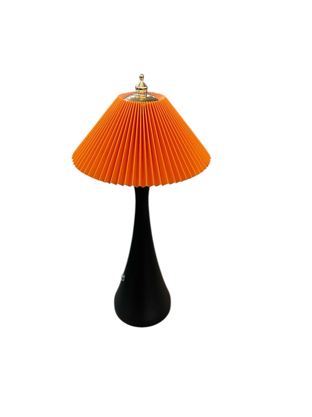 LAMPE DE TABLE