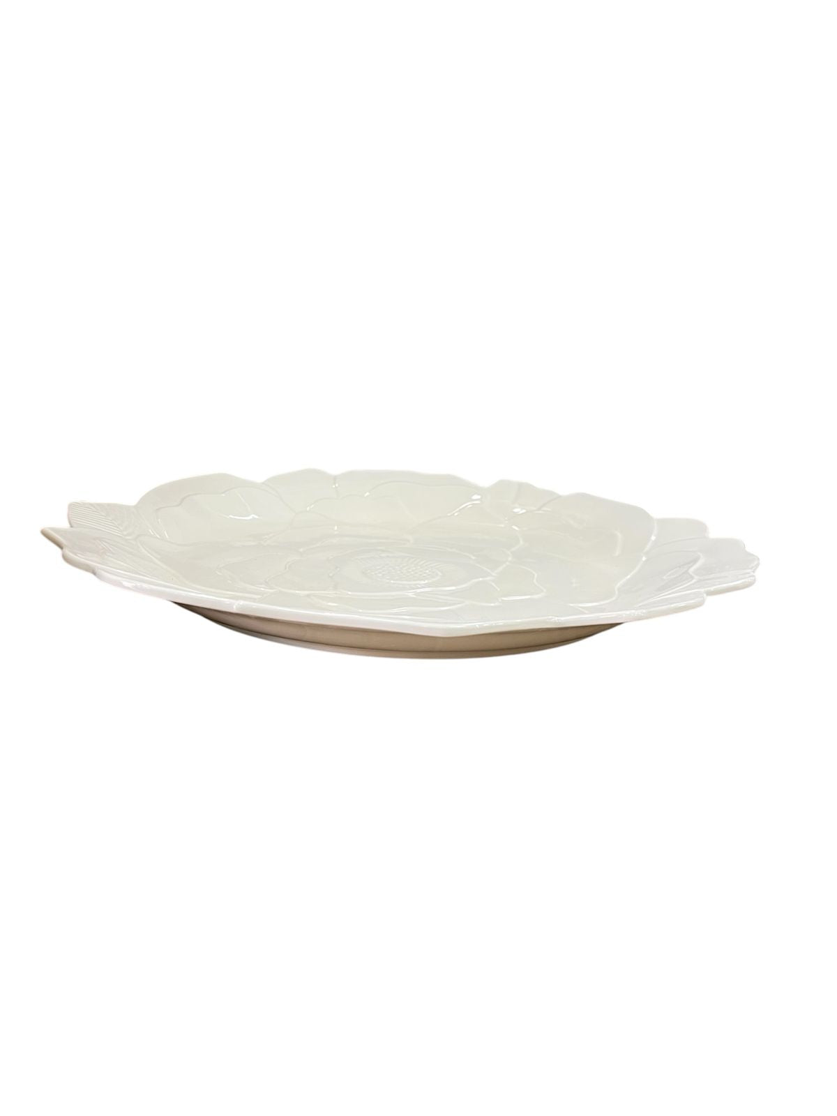 PLAT FLEUR PORCELAINE
