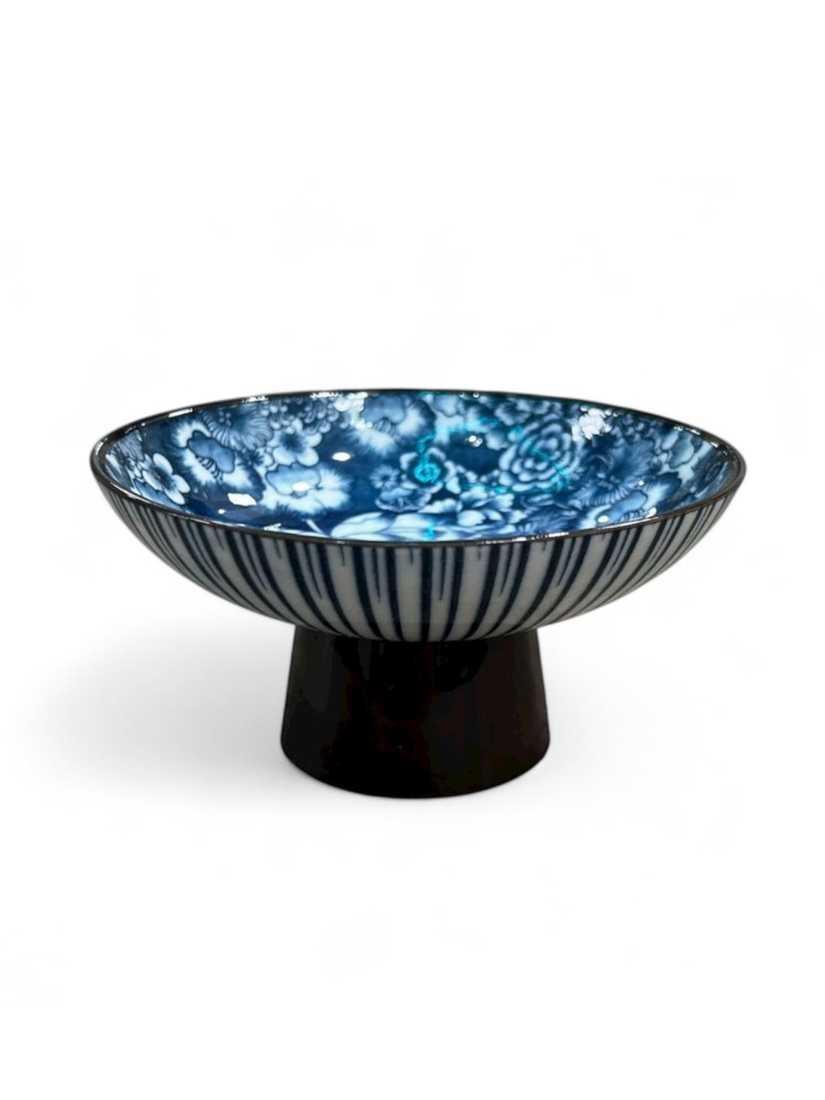 PETITE COUPE BLEU
