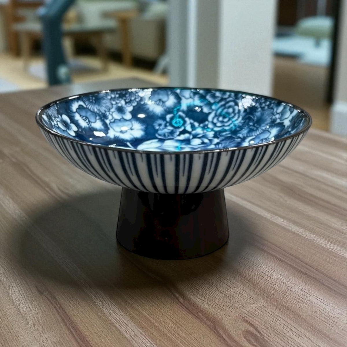 PETITE COUPE BLEU