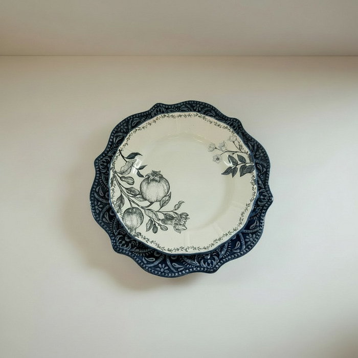 ASSIETTE BLANCHE BLEU À FLEURS AZUR